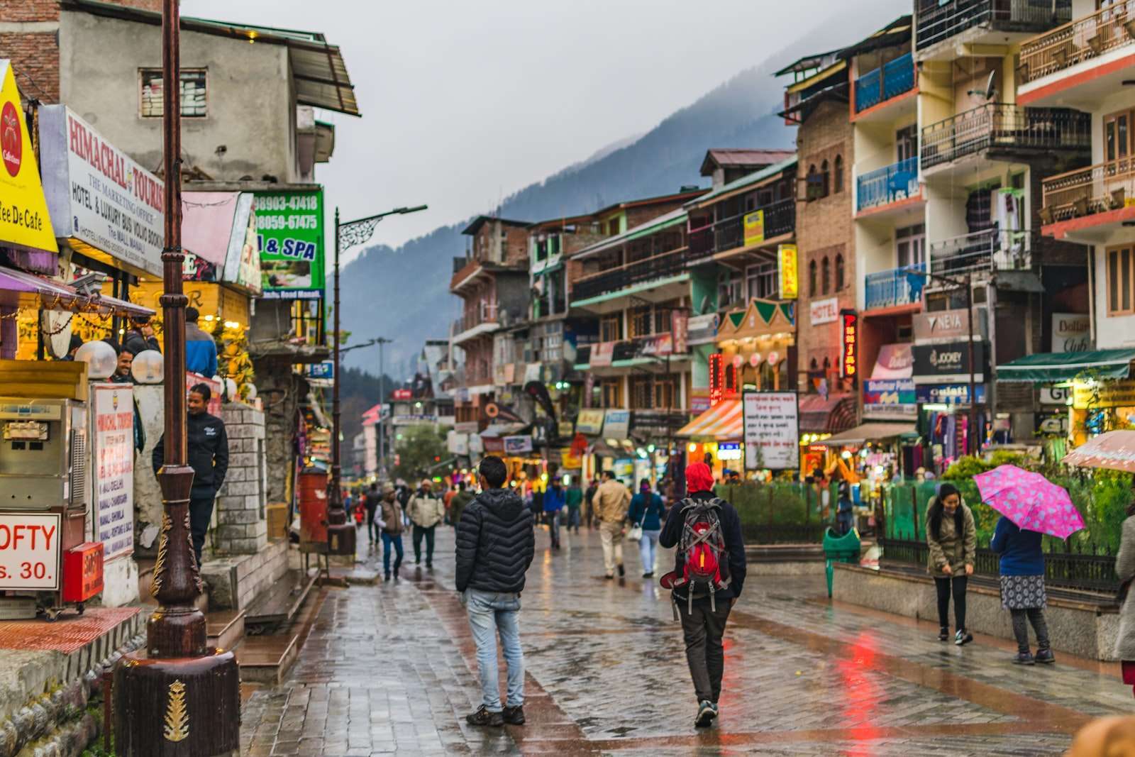 tourist places in manali in december